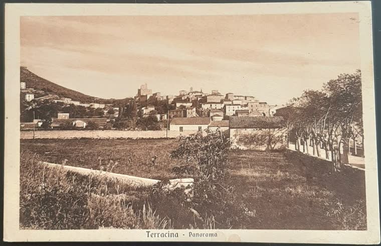 Cartolina: Terracina — Panorama